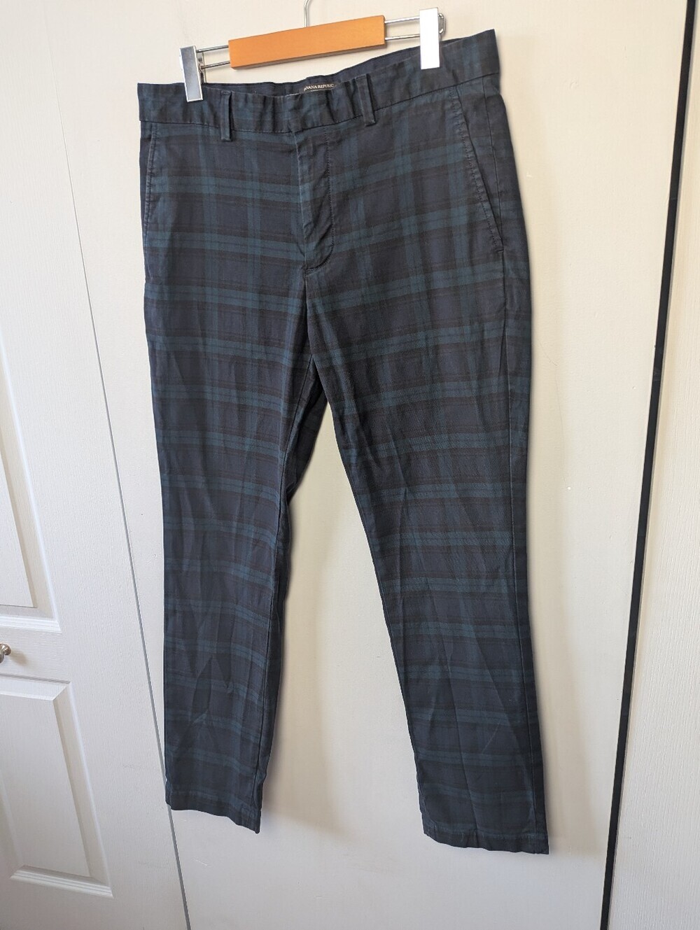 BANANA REPUBLIC Chino Aiden Plaid Men Pants 33x32 Blue Green Colors Formal